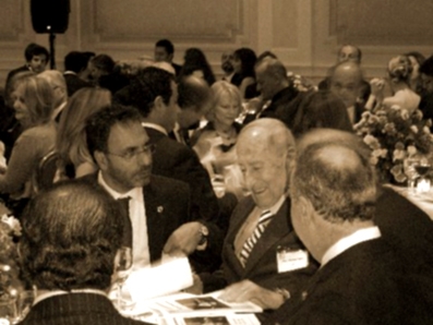 On reconnaît M. Michel Eddé et Karim Awad, président de JAUS. (DR)