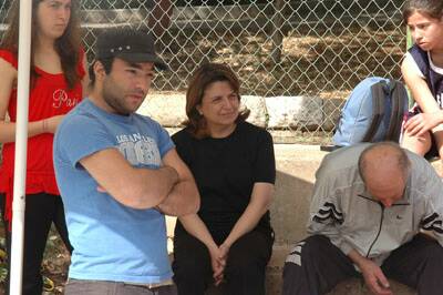 eliasnabhan-20080420-03