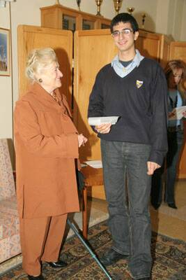 eleves-jacques-edde-global-classroom-prix-20071130-09
