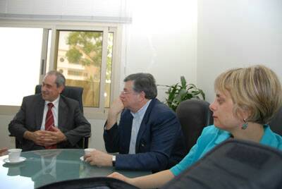 dubai-jamhour-convention-cooperation-20080412-023