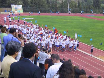 fetecollege-01062003-05