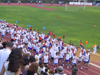 fetecollege-01062003-06