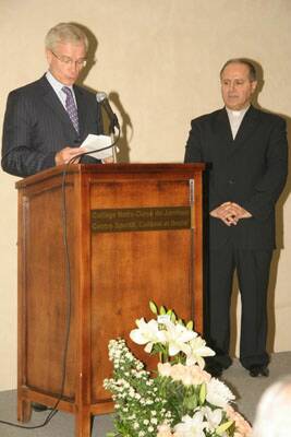 decoration-pere-daccache-20070525-017