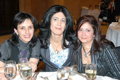 educ-soiree-fete-prof-20080404-055