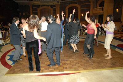 educ-soiree-fete-prof-20080404-092