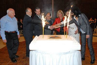 educ-soiree-fete-prof-20080404-094