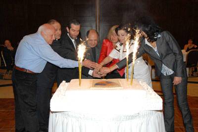 educ-soiree-fete-prof-20080404-095