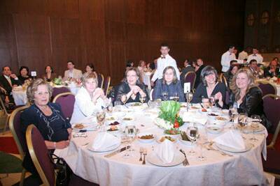 educ-soiree-fete-prof-20080404-115