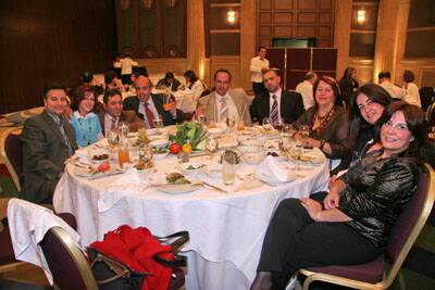 educ-soiree-fete-prof-20080404-134