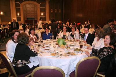 educ-soiree-fete-prof-20080404-141