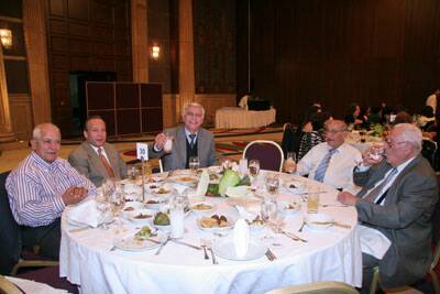 educ-soiree-fete-prof-20080404-144