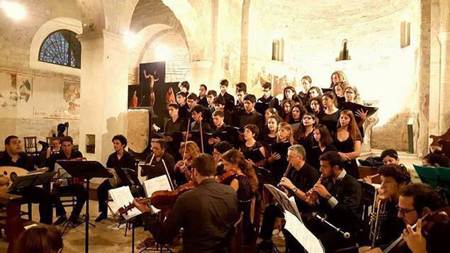 La chorale de Jamhour au cours de l’une de ses performances.